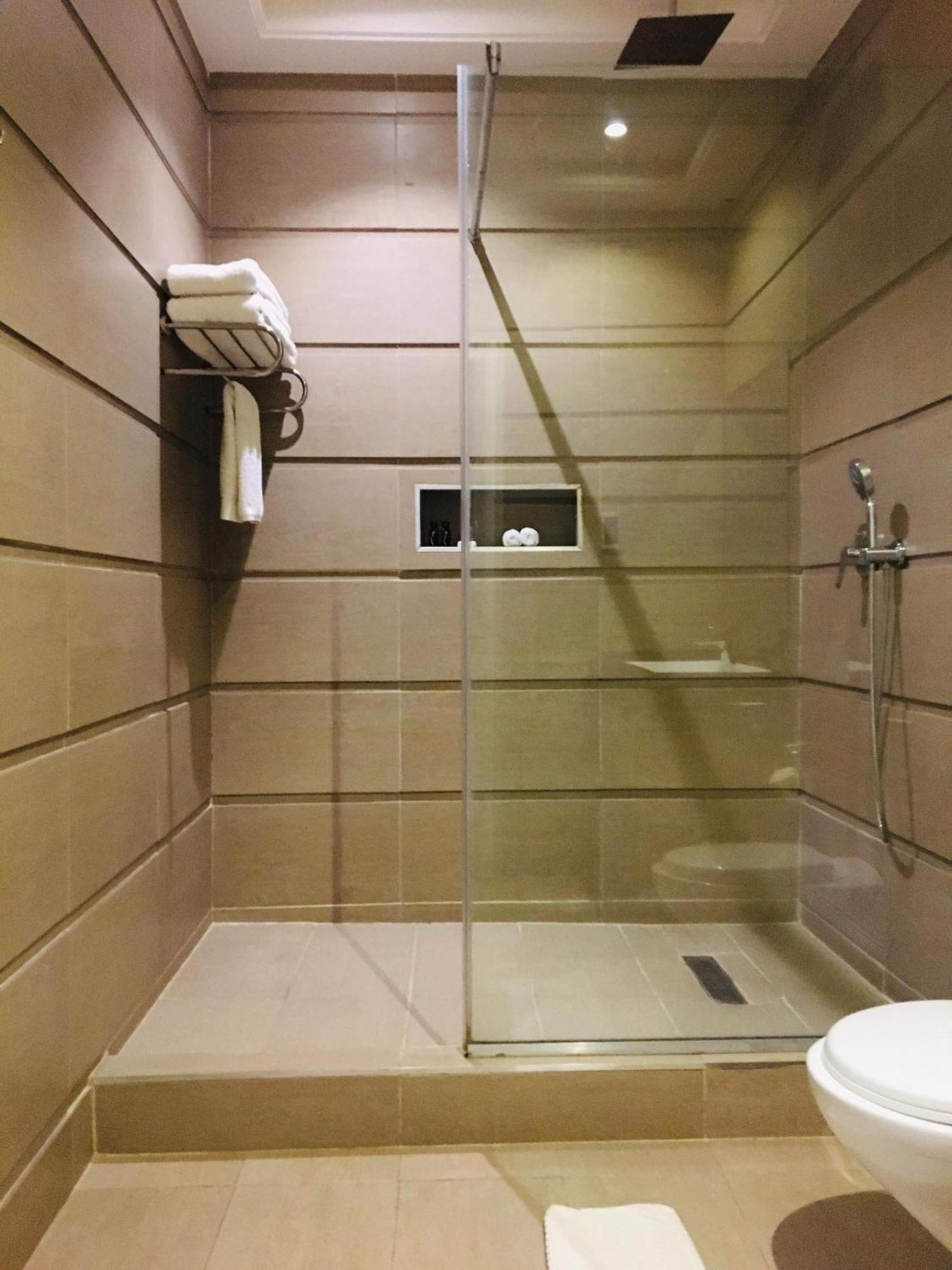 Summerset Continental Hotel Maitama By T E L E Hospitality Abuja Esterno foto