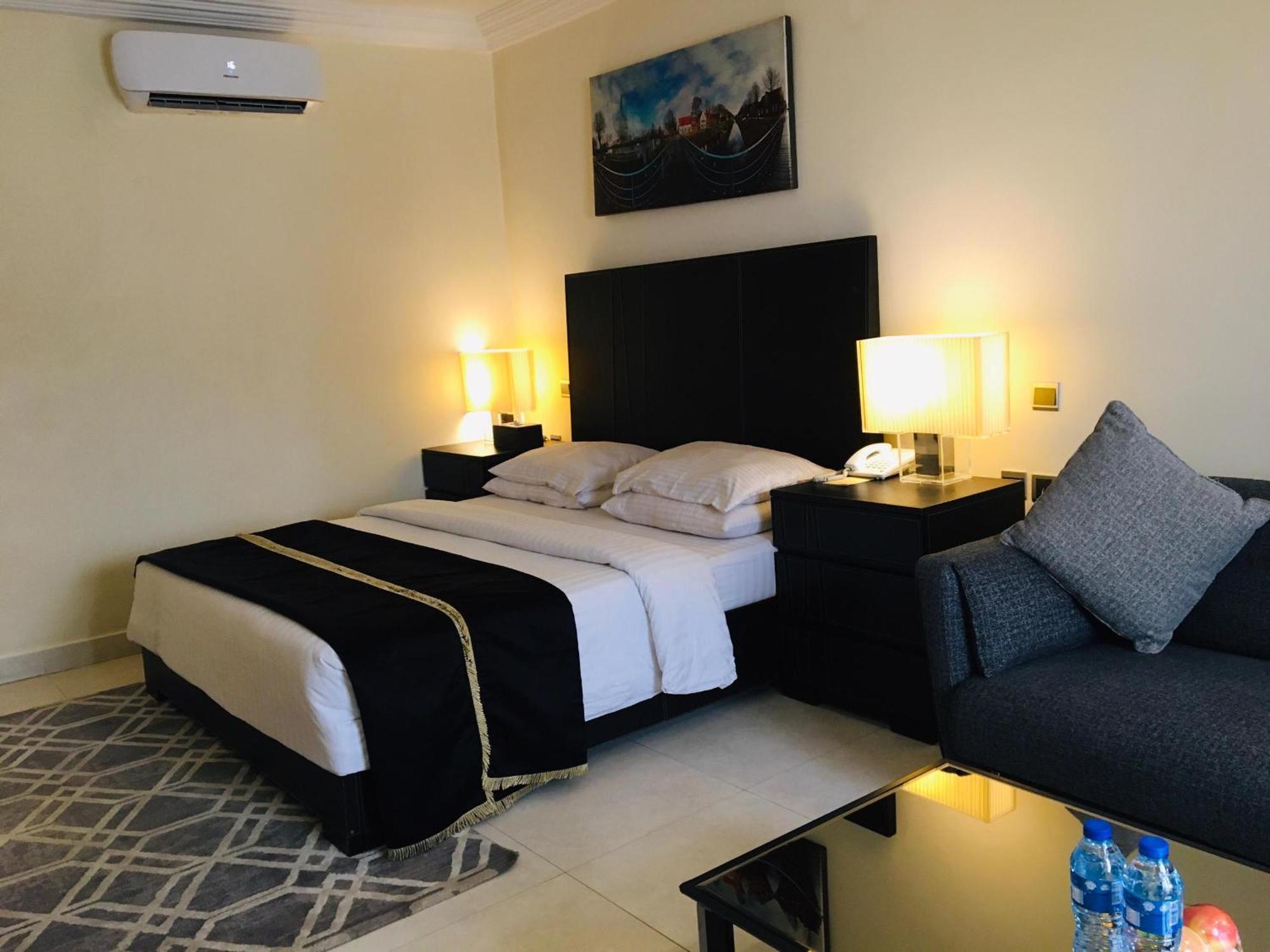Summerset Continental Hotel Maitama By T E L E Hospitality Abuja Esterno foto