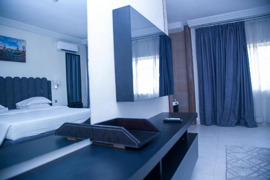 Summerset Continental Hotel Maitama By T E L E Hospitality Abuja Esterno foto