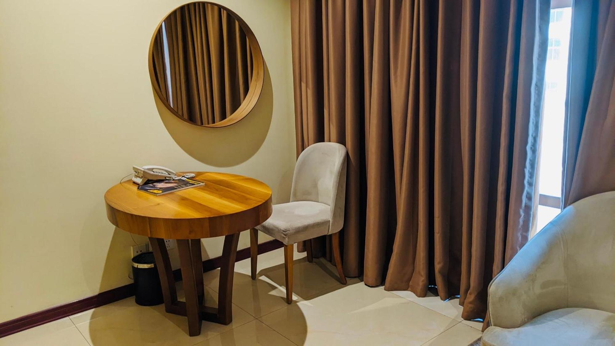 Summerset Continental Hotel Maitama By T E L E Hospitality Abuja Esterno foto