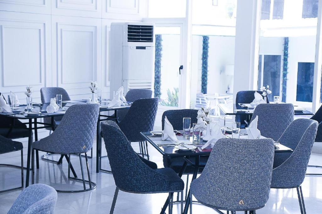 Summerset Continental Hotel Maitama By T E L E Hospitality Abuja Esterno foto